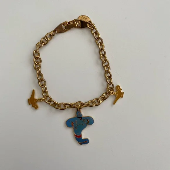 ❌SOLD❌ ⚡️5 for $25⚡️ Vintage 90s Disney Aladdin bracelet - Picture 2 of 3
